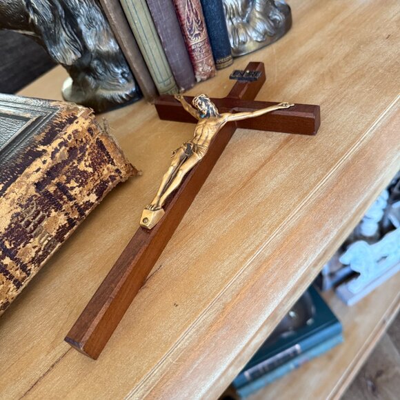 Vintage Bronze and Wood Crucifix - Picture 3 of 15